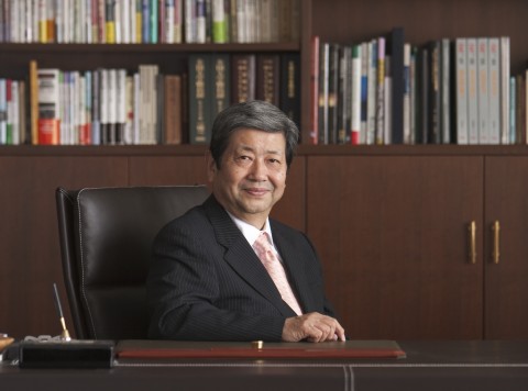 Continuing to motivate students to think and act globally