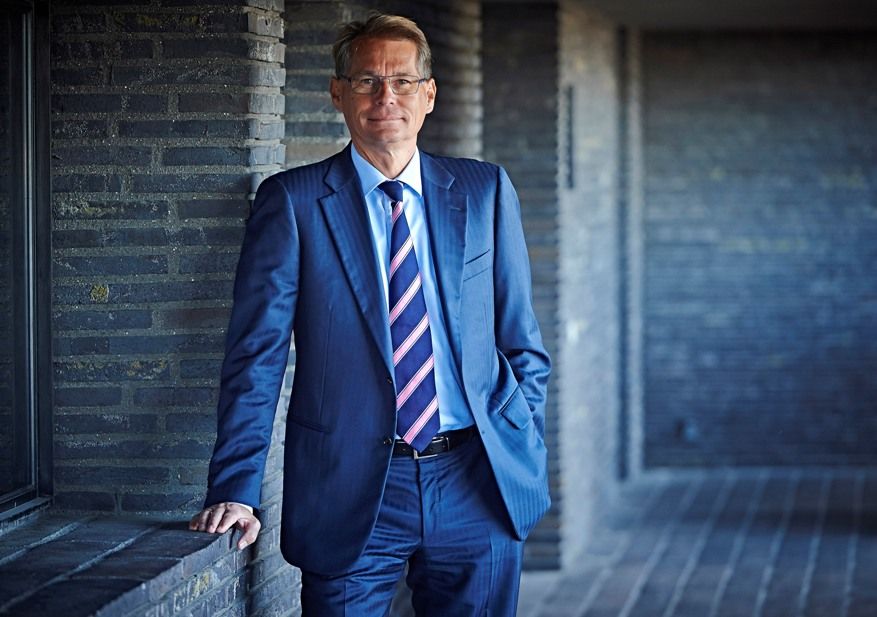 Mr. Jan Kastrup-Nielsen CEO J.Lauritzen