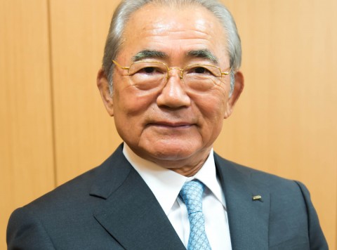 Connecting to Singapore and the World